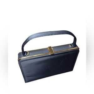 Elegant and Vintage“It’s a Glen” Black Handbag with gold hardware